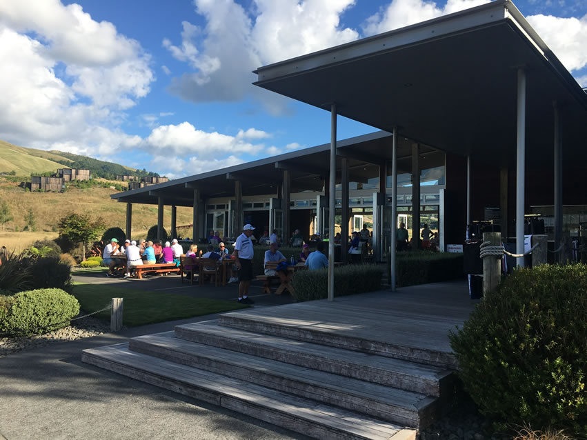 <h2>2018 New Zealand & Australia Golf Cruise</h2>13 Nights | 5-6 Rounds | Auckland to Sydney | February 22 – March 7